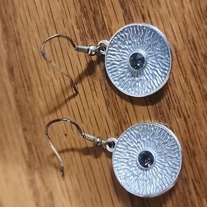 ✨️Dangle Statement Earrings✨️